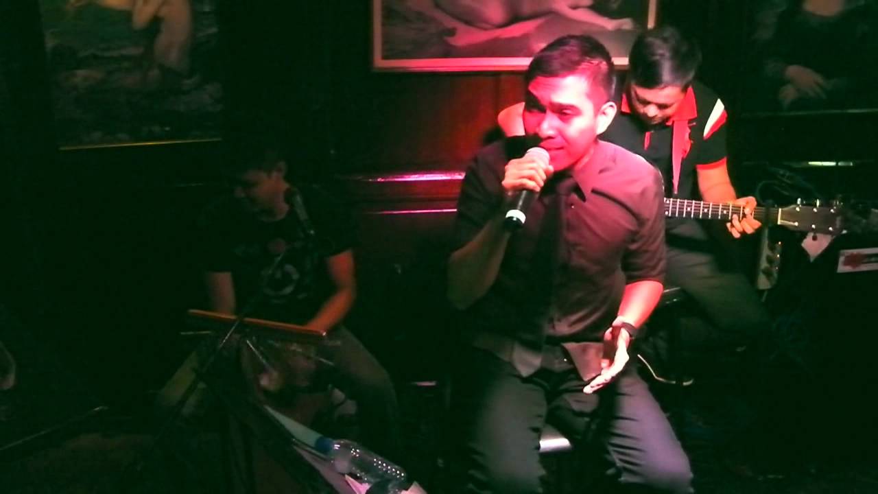 One Hundred Ways - James Ingram by Thor Dulay @ Cafe Marcello