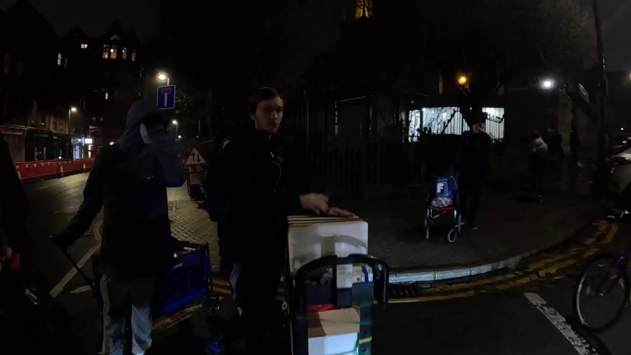 Hot Meals & Treats for the Homeless LIVE