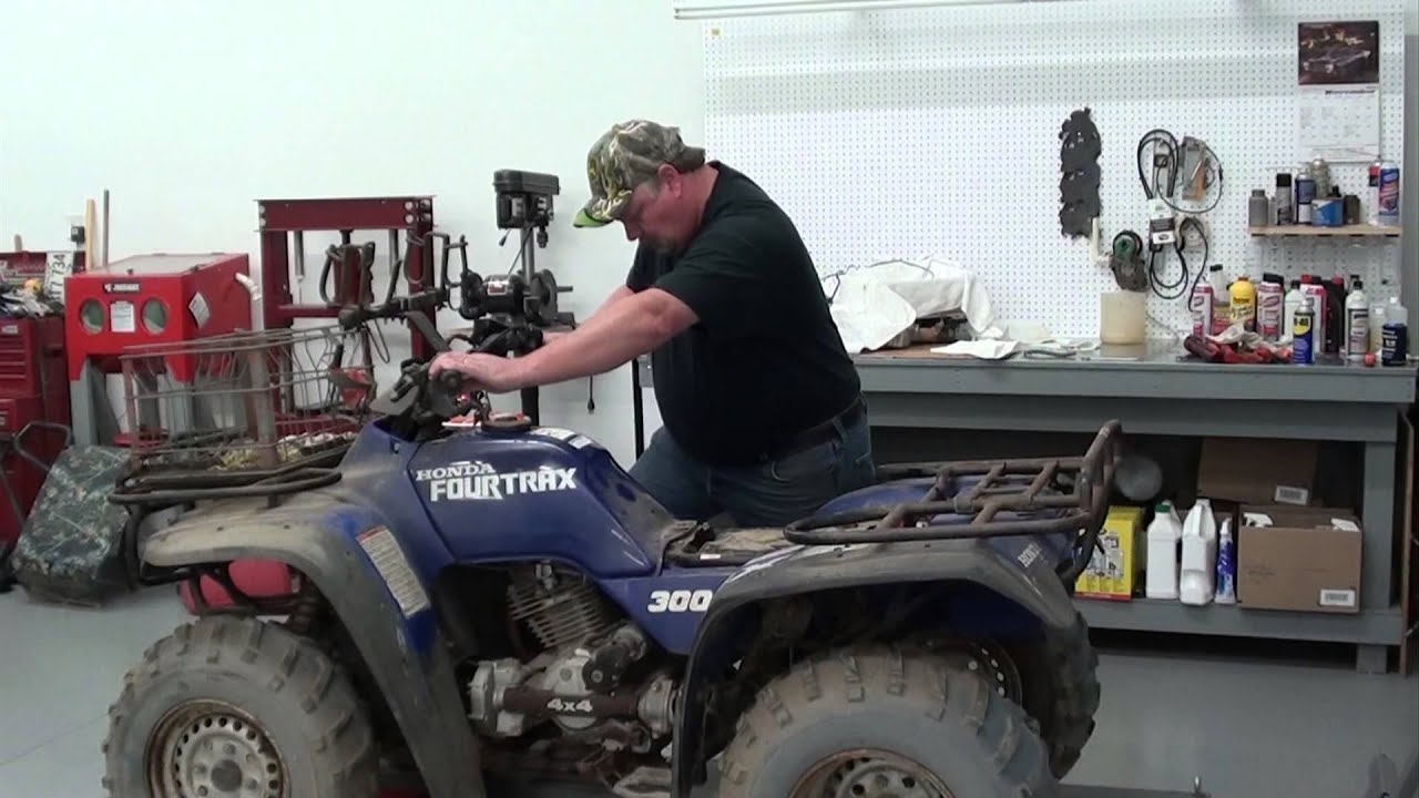 Pt.3 Honda TRX300 Carb Repair At D-Ray's Shop