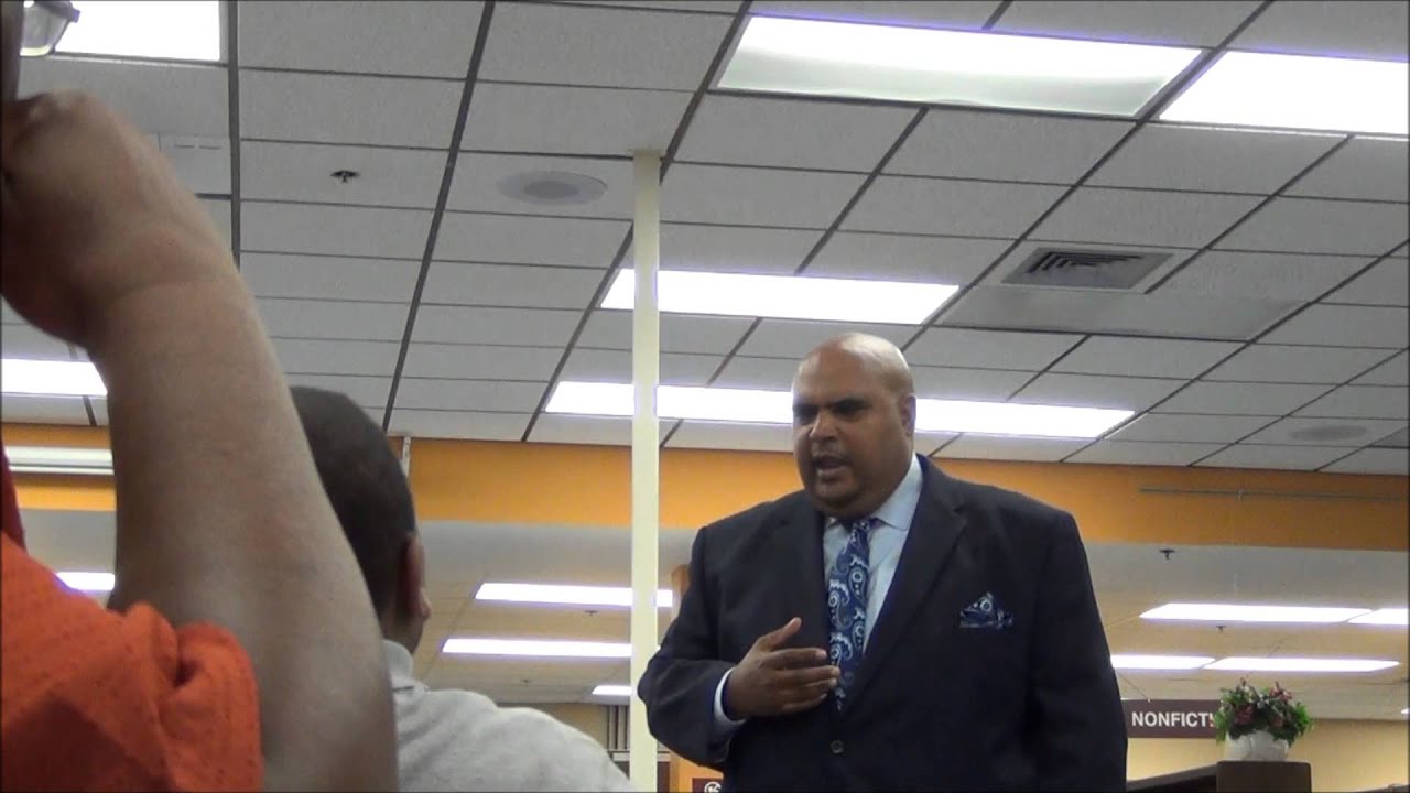 Author, Gregory Collier speaking at Palm Beach Lakes High School