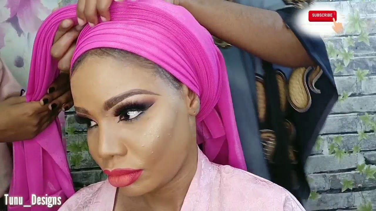 SIMPLE WAY TO TIE A ROUND GELE / NJIA RAHISI YA KUFUNGA GELE.