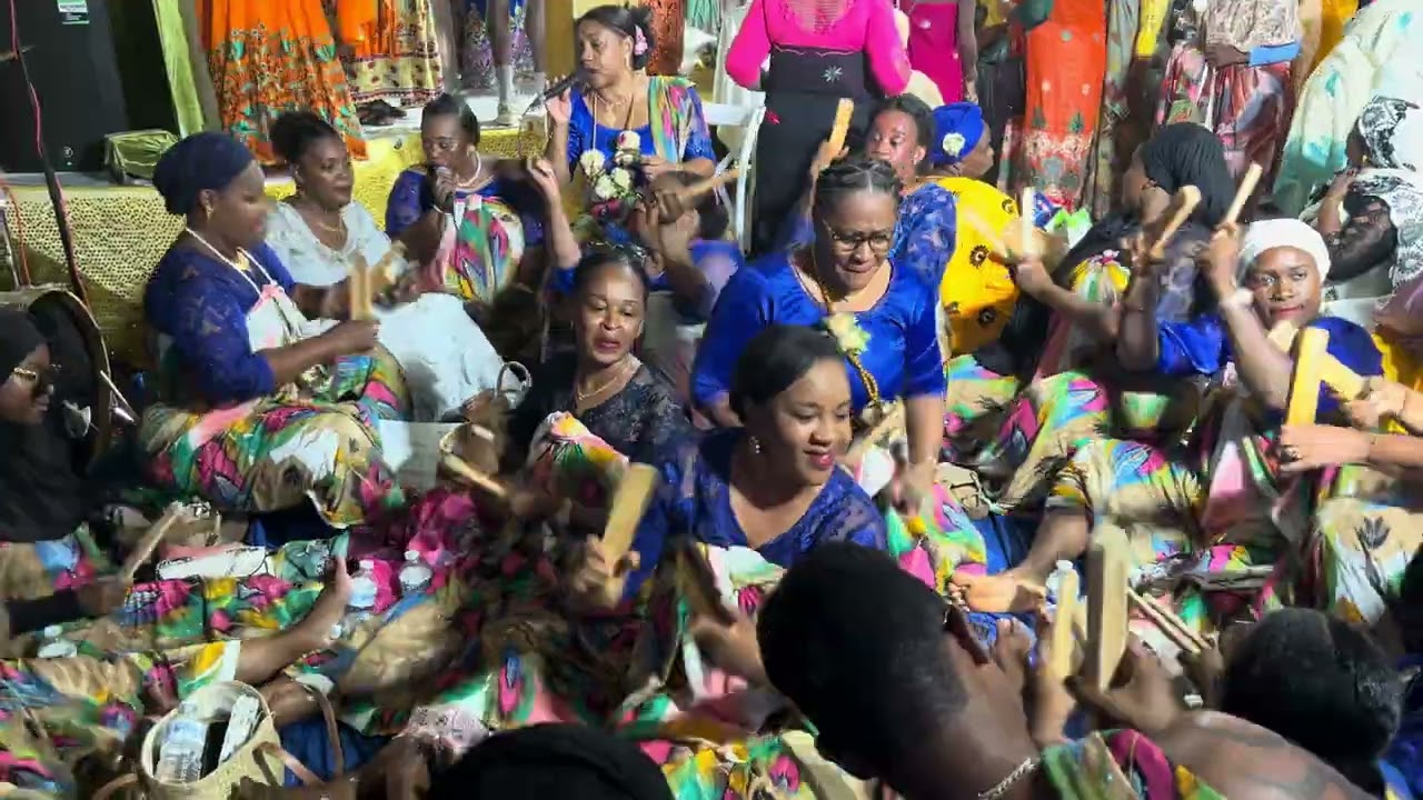 Moina apara radi 