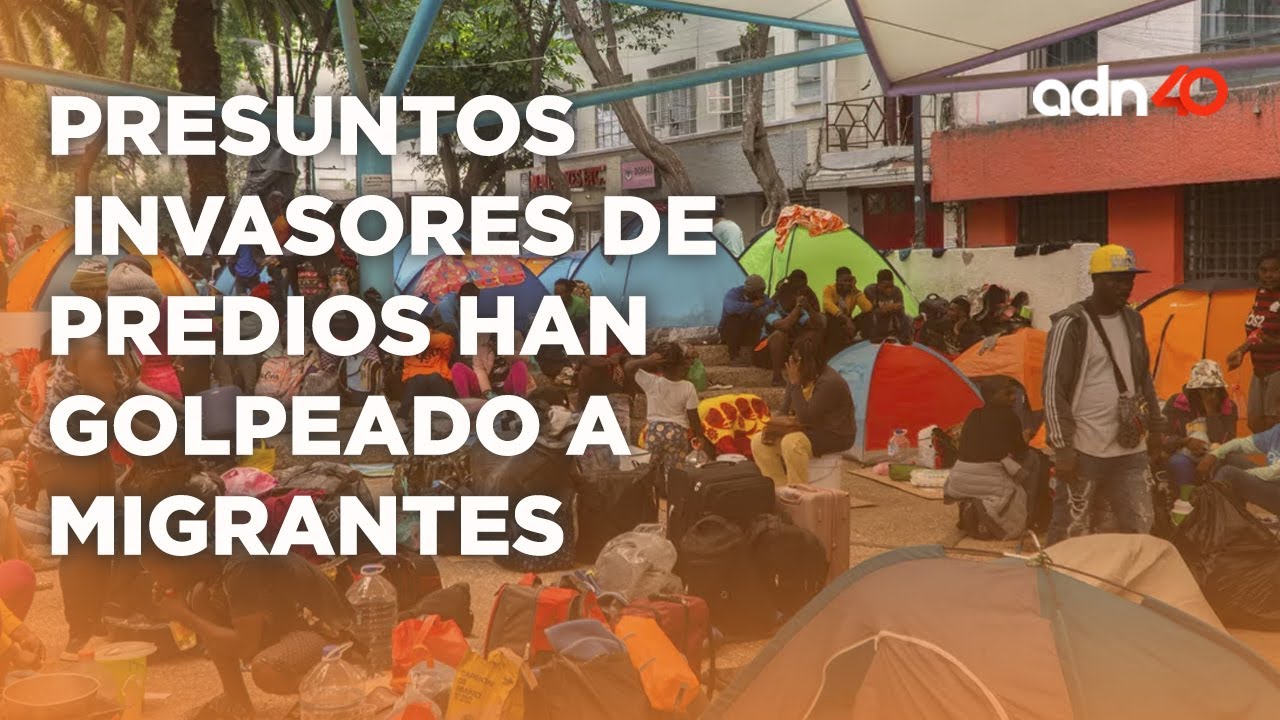 Migrantes esperan ser atendidos en las oficinas de la Comisión Mexicana de Ayuda a Refugiados