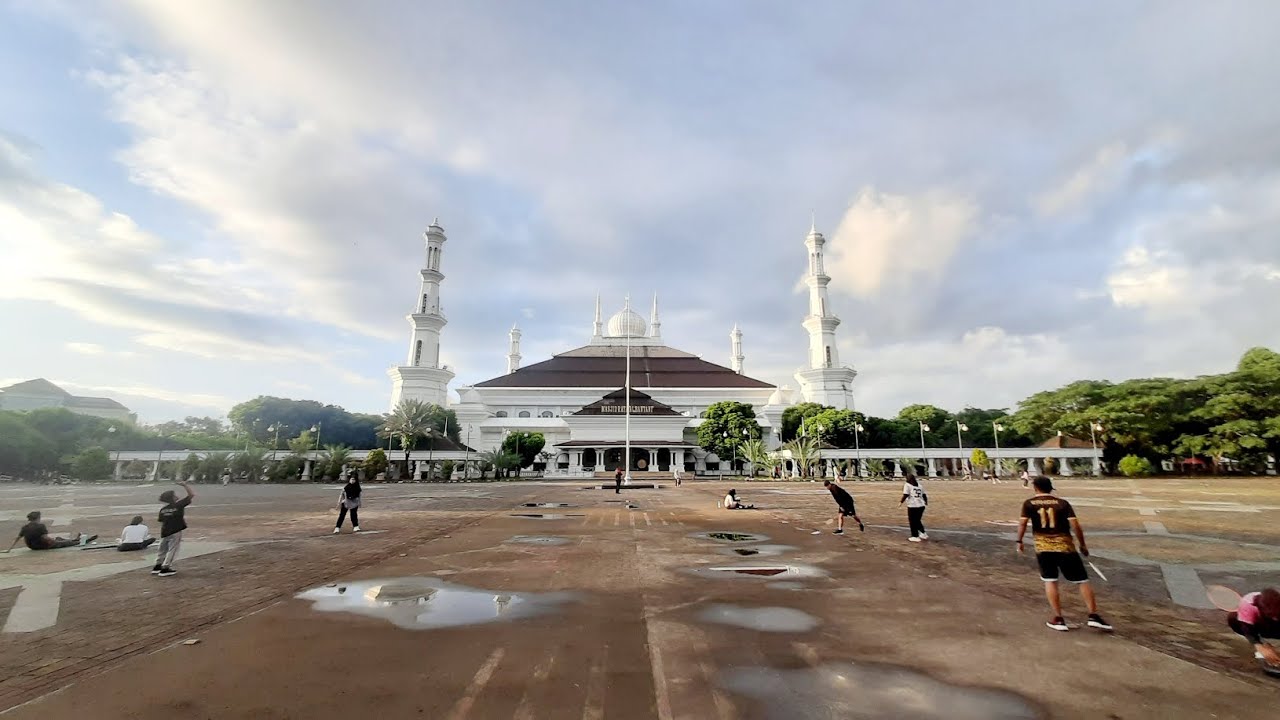 Masjid Terbesar Ke 2 Di Banten