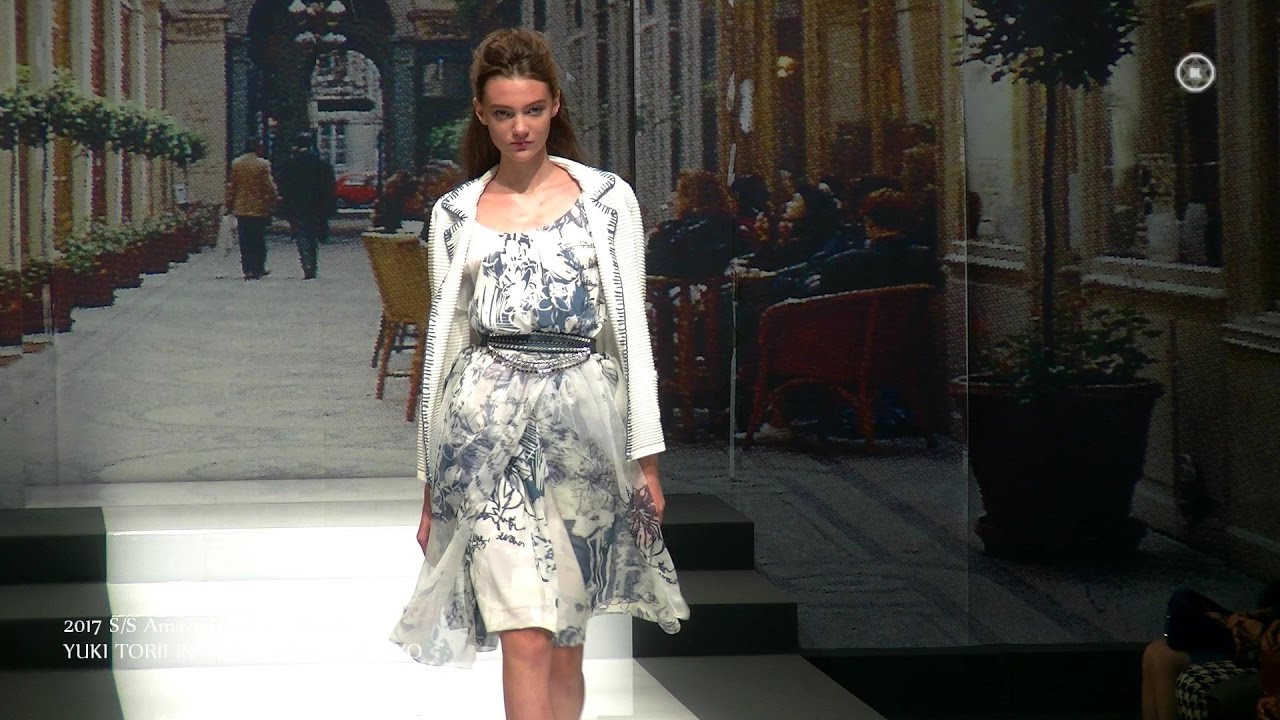 迷彩柄をエレガンスにRace on RaceのYUKI TORII INTERNATIONAL｜Fashion Week TOKYO