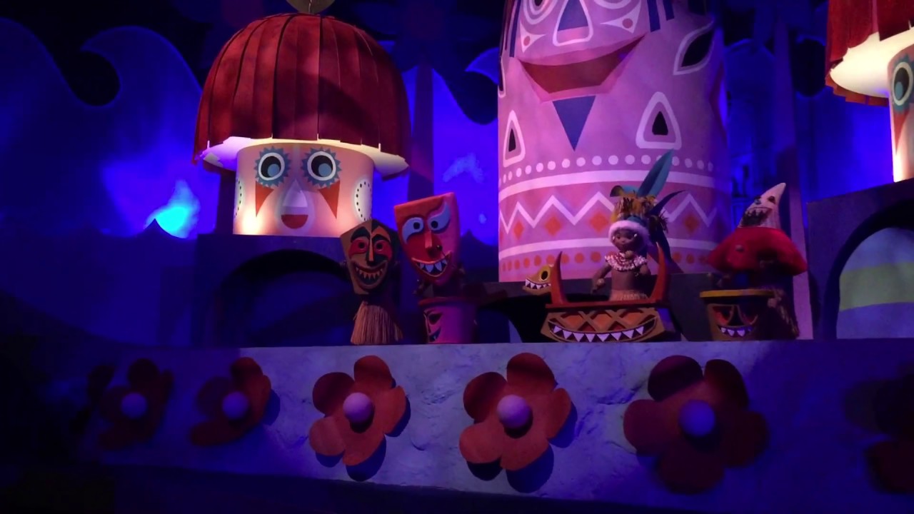It's A Small World Full Ride Que Pequeño el mundo es! Orlando Florida Magic Kingdom Disney