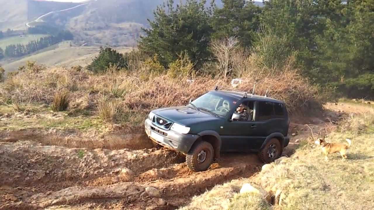 Nissan Terrano II 2.7 Td en el 