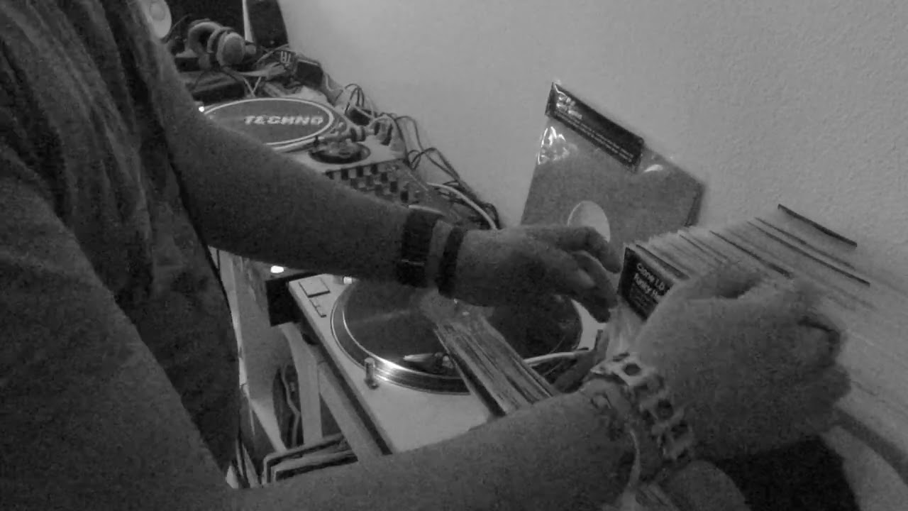 Techno Vinyl Practice Finish the Box 2.2