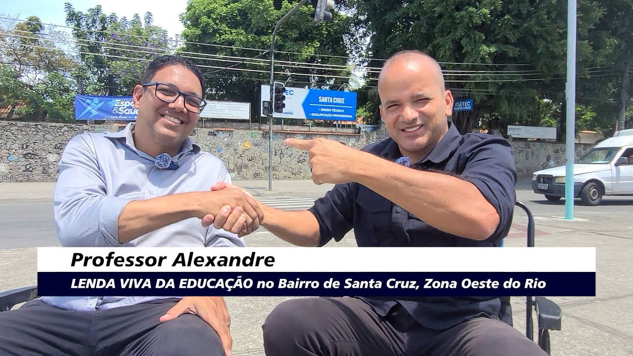 Professor Alexandre - Ex-diretor da Faetec Santa Cruz. Professor de Português e Espanhol.