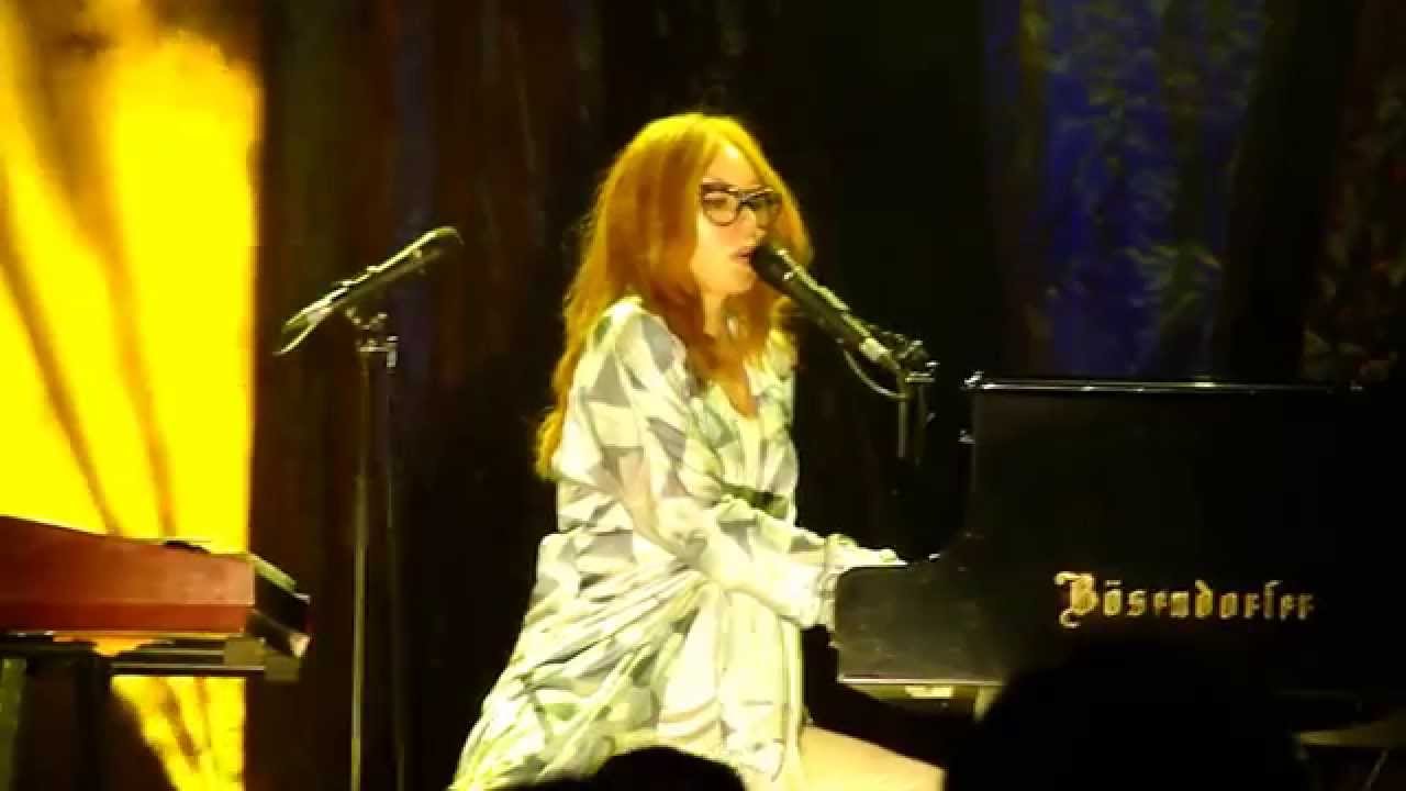 Tori Amos - Suede (Sofia 20/06/2014)