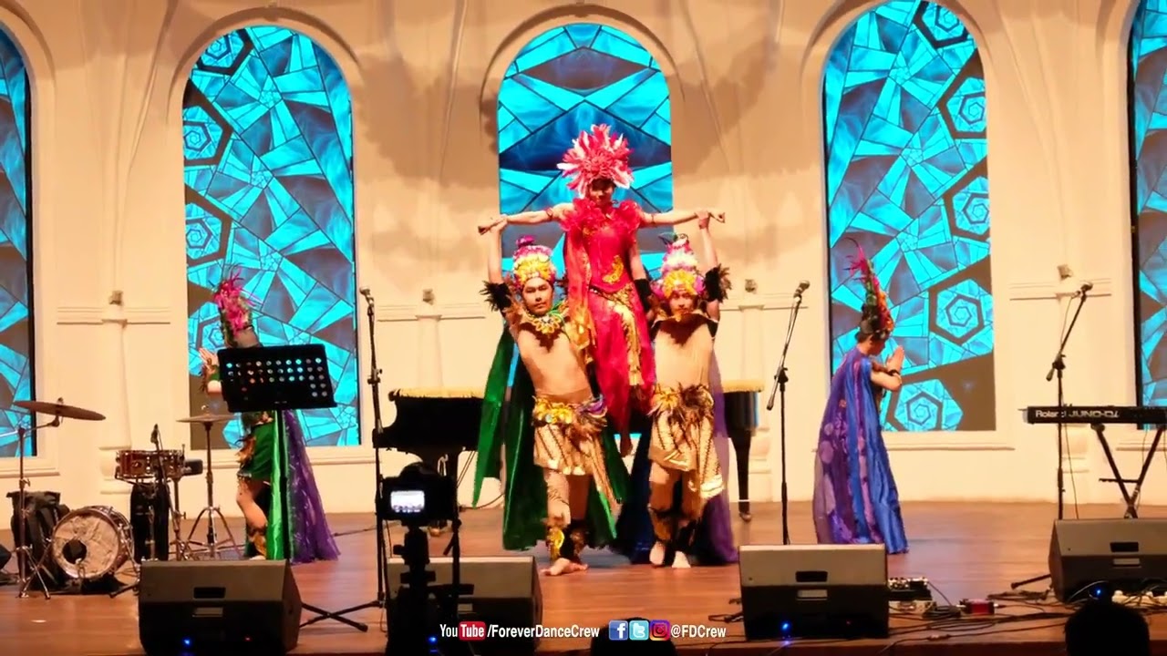 Tari Tradisional Nusantara Indonesia