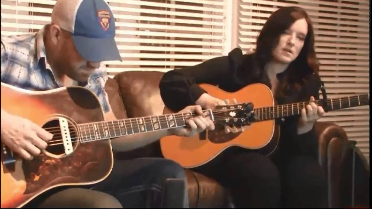 Brandy Clark - I Only Miss You When I'm Drinkin'