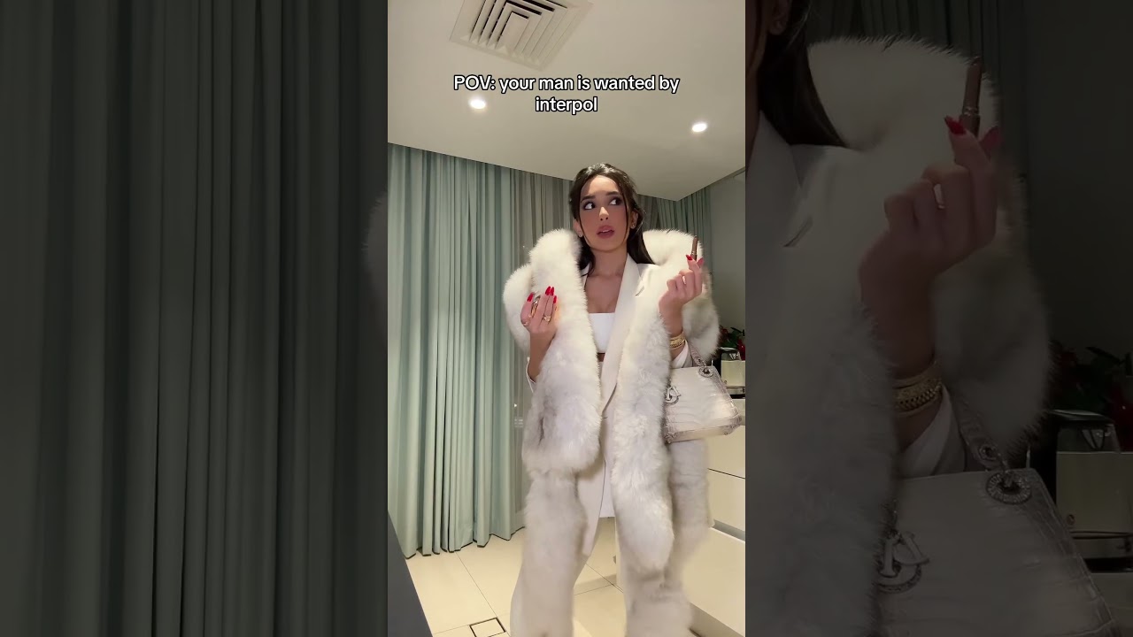 Lailli Mirza looking fabulous in a tiktok #fashion #mobwife