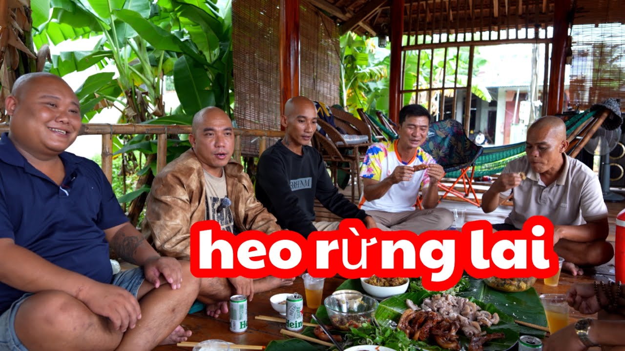 L&agrave;m Con Heo Rừng Lai Rai Ng&agrave;y Mưa | SON DUOC VLOG