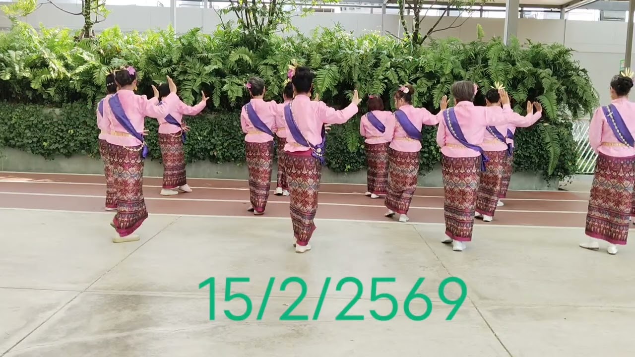 15/2/69กลุ่มไลน์แดนซ์คอนโดสมชายพัฒนา ร่วมรำงานบุญ ณ วัดโตนดอิ่มบุญ สุขภาพดี🙏(เซ็นทรัลเวสต์วิว)