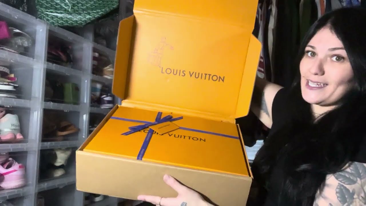 L*V TEDDY FURRY SPEEDY 30 UNBOXING 2025 | Ashley 