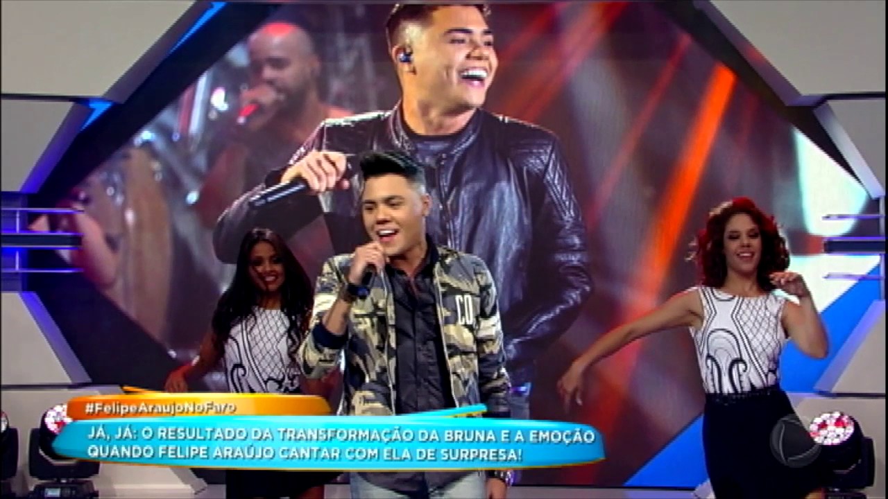 Felipe Ara&uacute;jo canta hit A Mala &eacute; Falsa no Hora do Faro