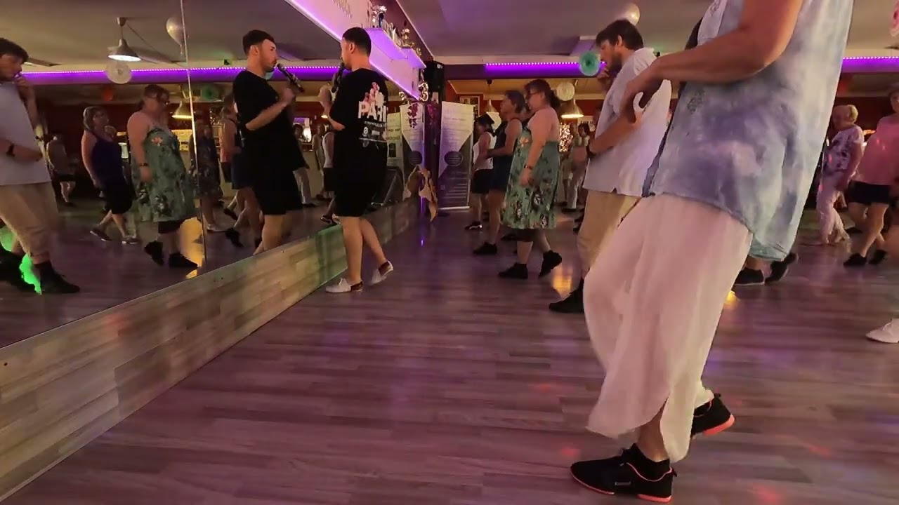 Jealous of the Sun - Line Dance (Dance & Teach from Lee Hamilton)