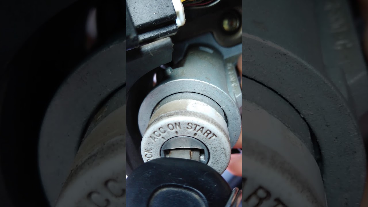 Ignition key Lock Cylinder Mazda3  como quitar El cilindro de ig