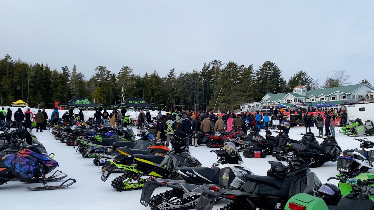 King of the Hill Snowmobile 500ft Uphill Drag Racing 2025 at Ski Martock Nova Scotia
