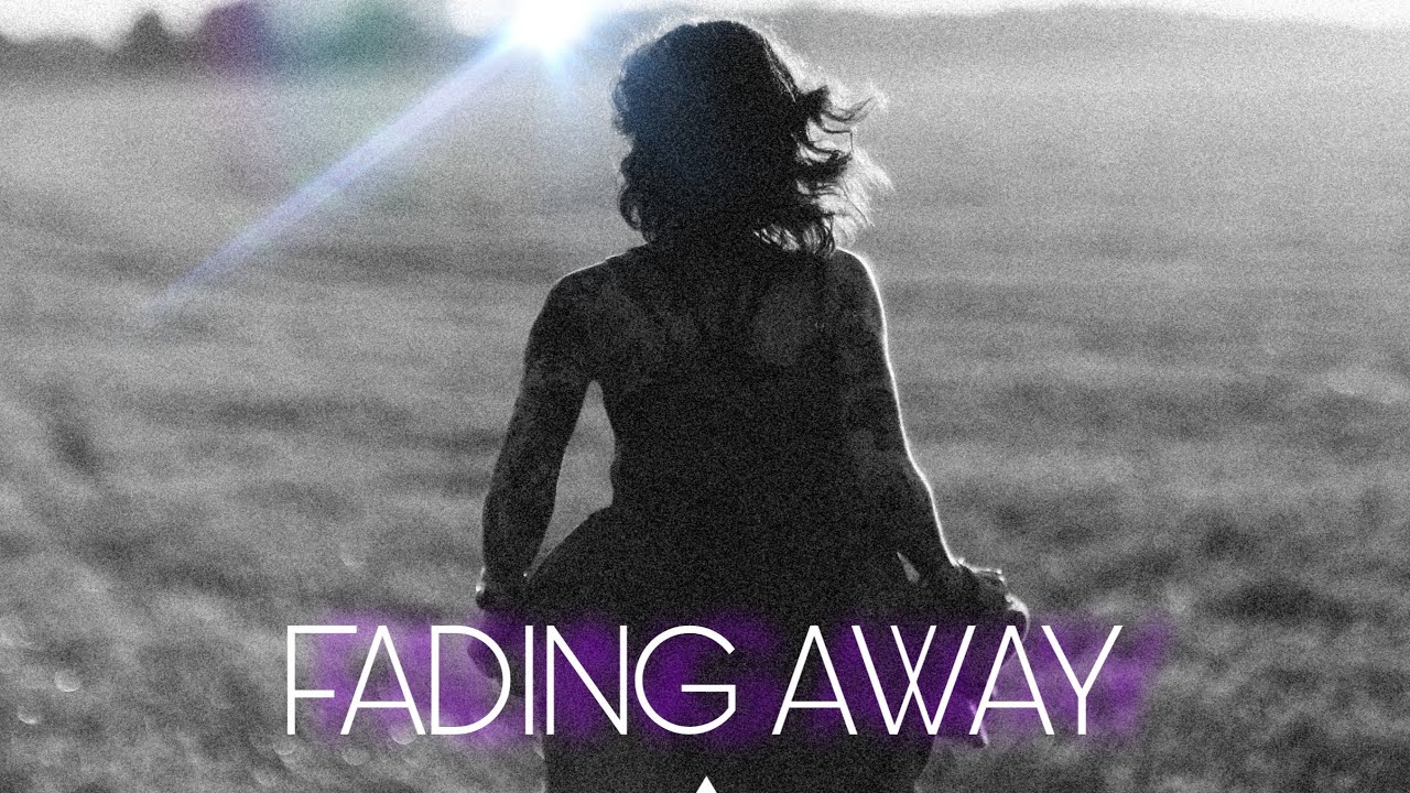 Fading Away - Fenilconic ft. Cristina Lopez (Lyrical Video)