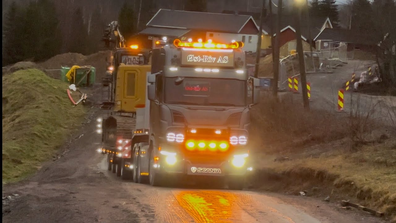 . Scania 770 HP Beast Hauling a Caterpillar 335 Excavator | Heavy Haul Power