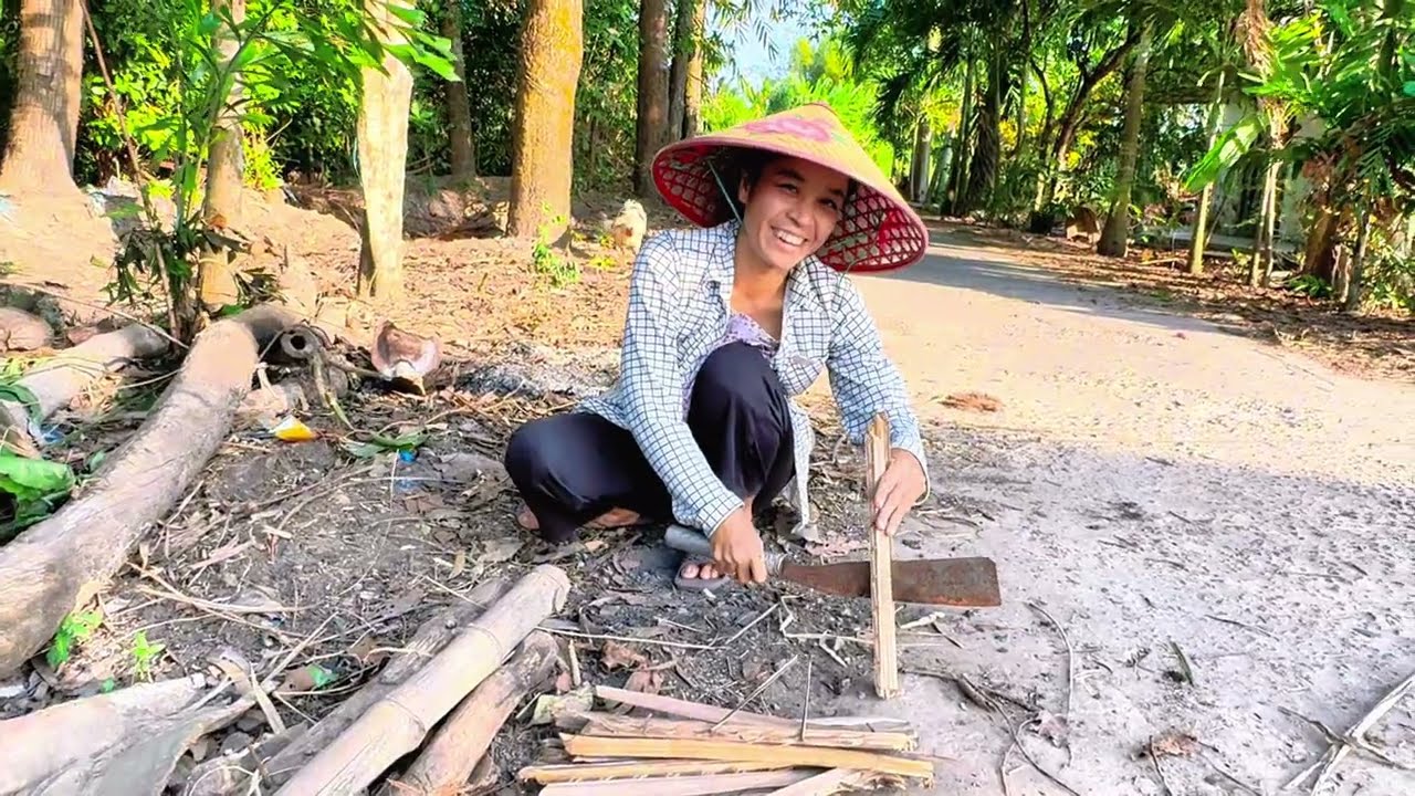 2 vợ chồng Xuân Thảo nay biết san sẻ công việc cùng nhau khi ba em dượng bệnh 