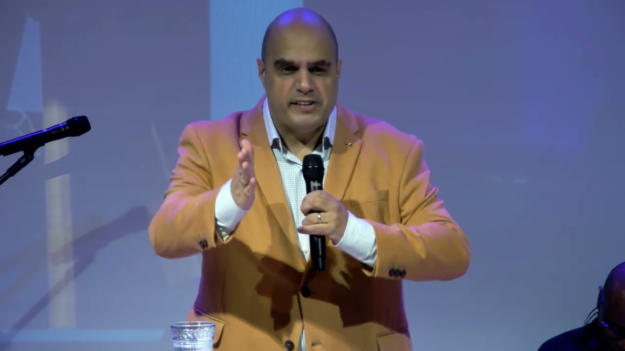 Ser lider , transforma todos, pois assim mudamos nossa linguagem, nossa vestimenta, e isso vai alem