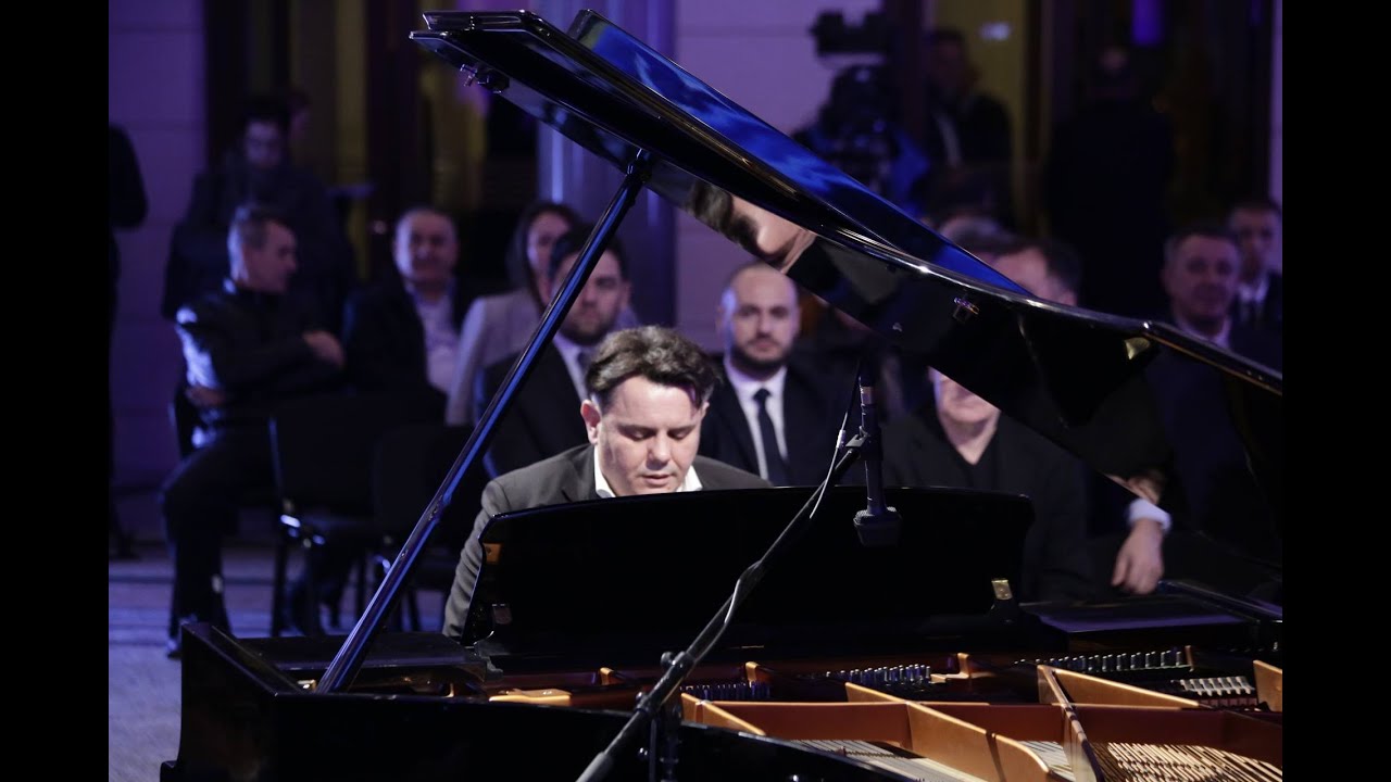 U Stambolu na Bosforu - Nihad Hrustanbegovic - Piano