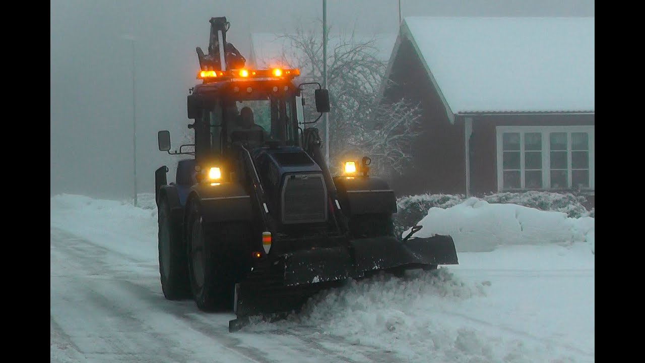 Huddig 1260B With Drivex Folding Plow 2018