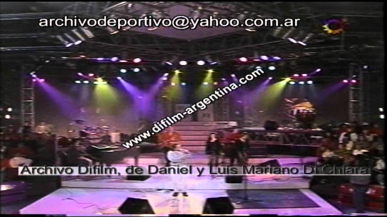 DIFILM Debut de Marcelo Torres canta tema musical (1996)