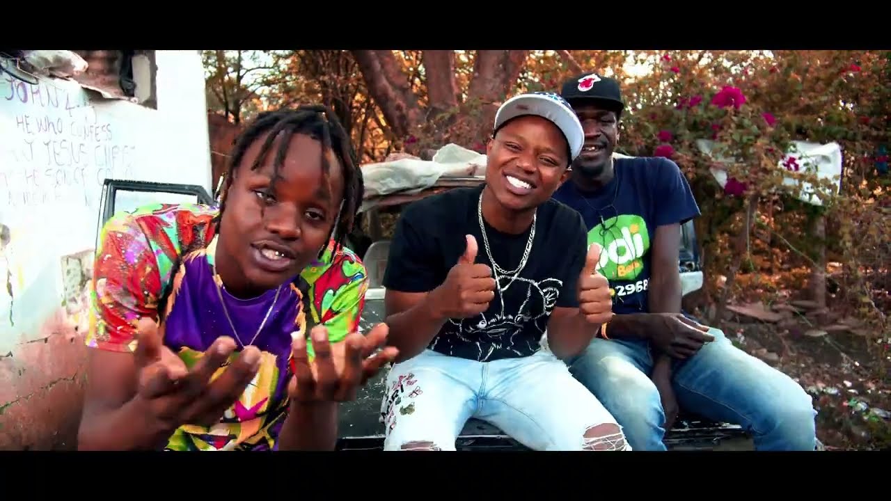 BOBO NYOSTO FT OCHUNGULO FAMILY(DMORE) - NASKIA POA REMIX (OFFICIAL VIDEO)