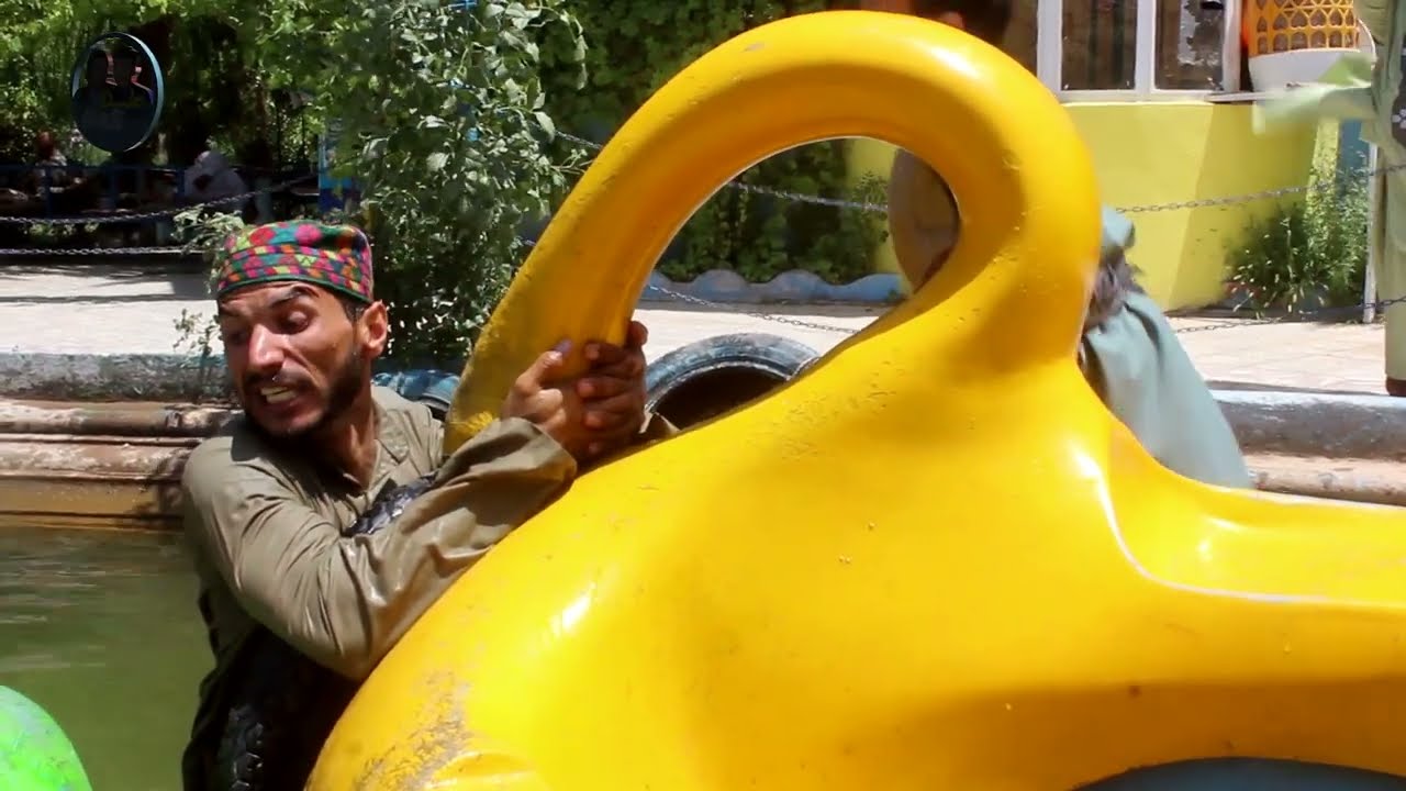 نمایش عاقبت رفتن به شهر بازی کجیر وشادگل