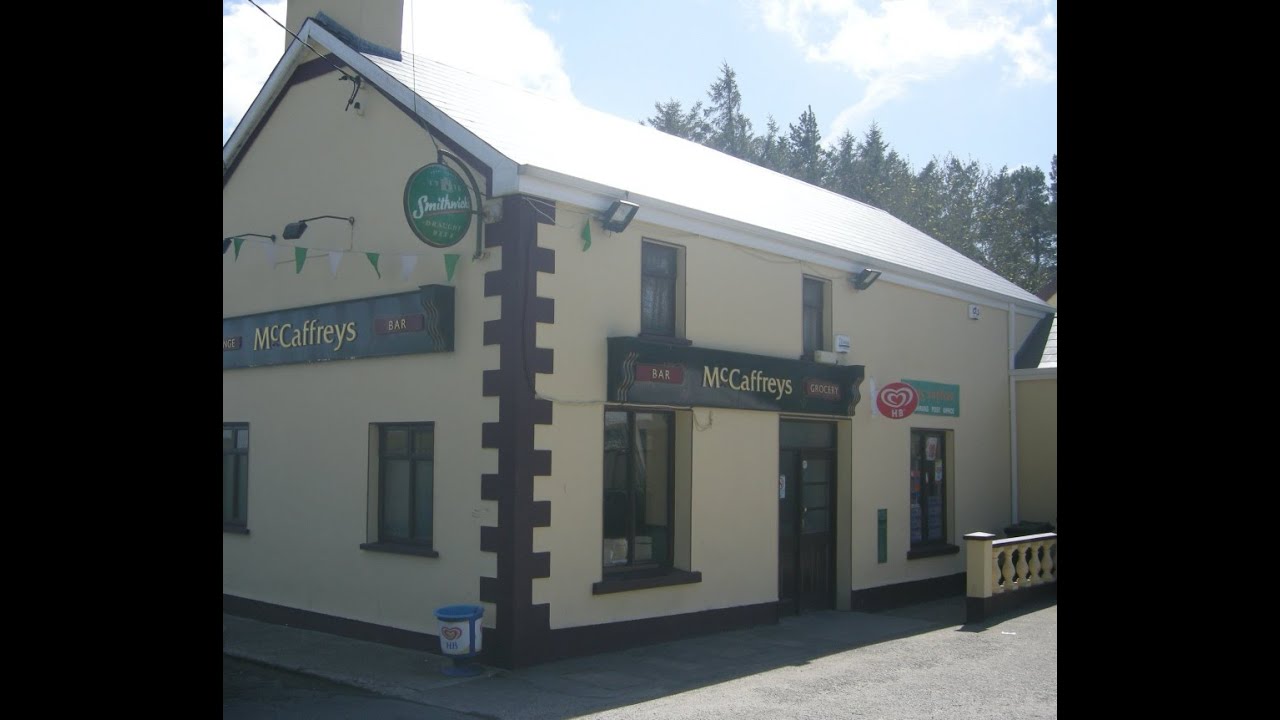 Shannonside Radio visit to McCaffreys