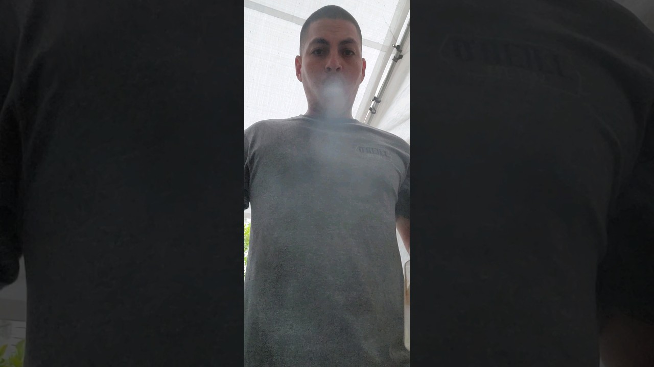 @getispire the wand dabs from a Bong