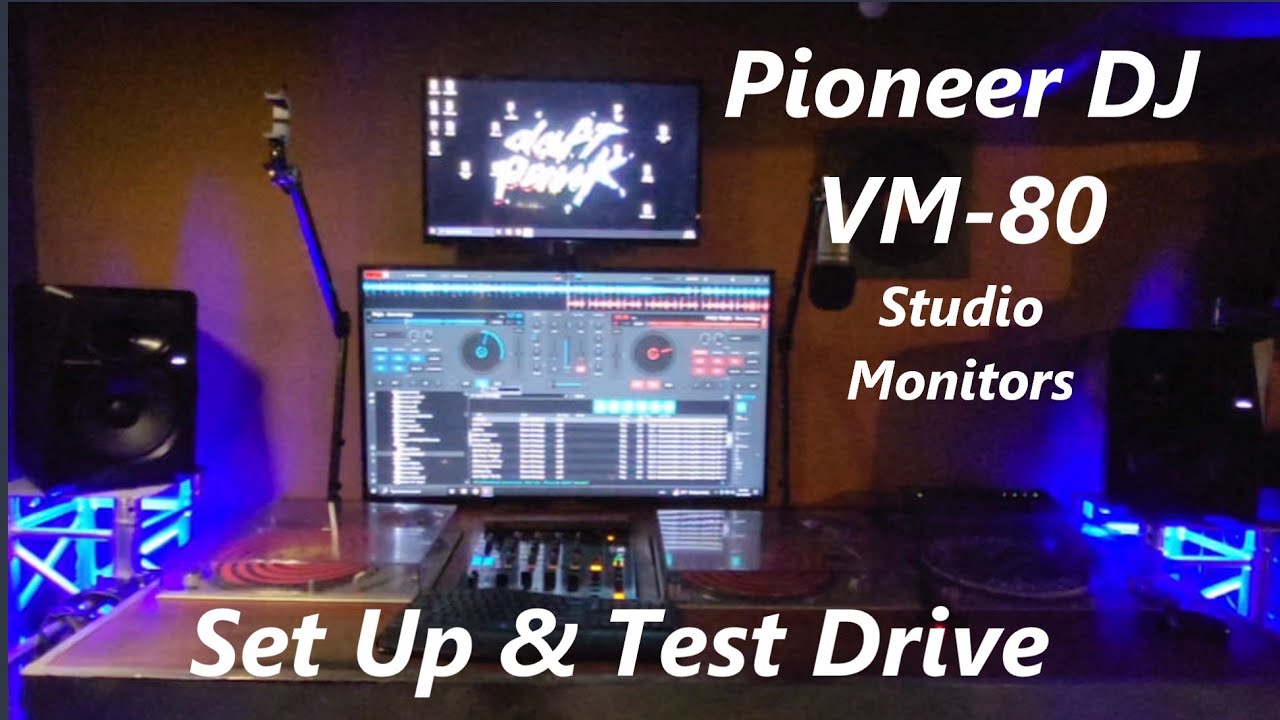 Pioneer DJ VM-80 Studio Monitors - Set Up