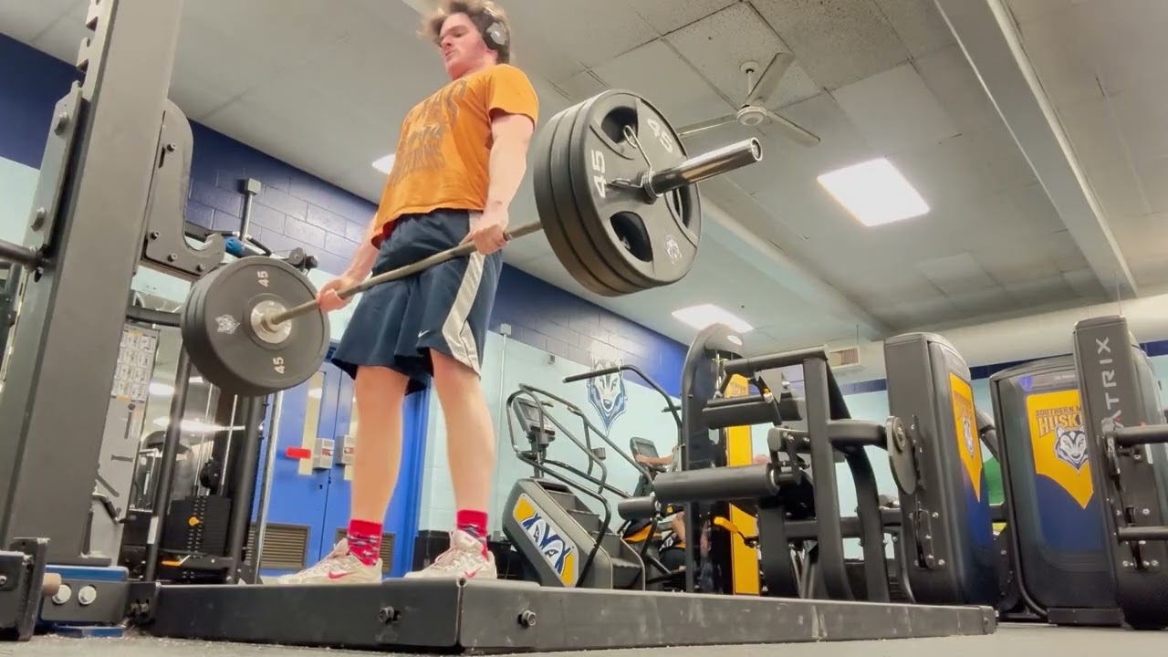315 x 5 deadlift conventional