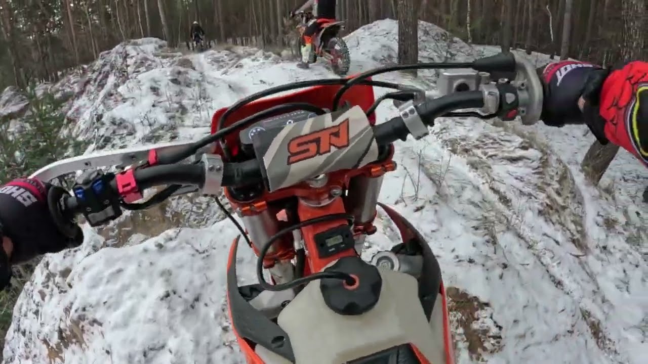 Зимове ендуро STN V8. KOVI PRO . KOVI 2T PRO