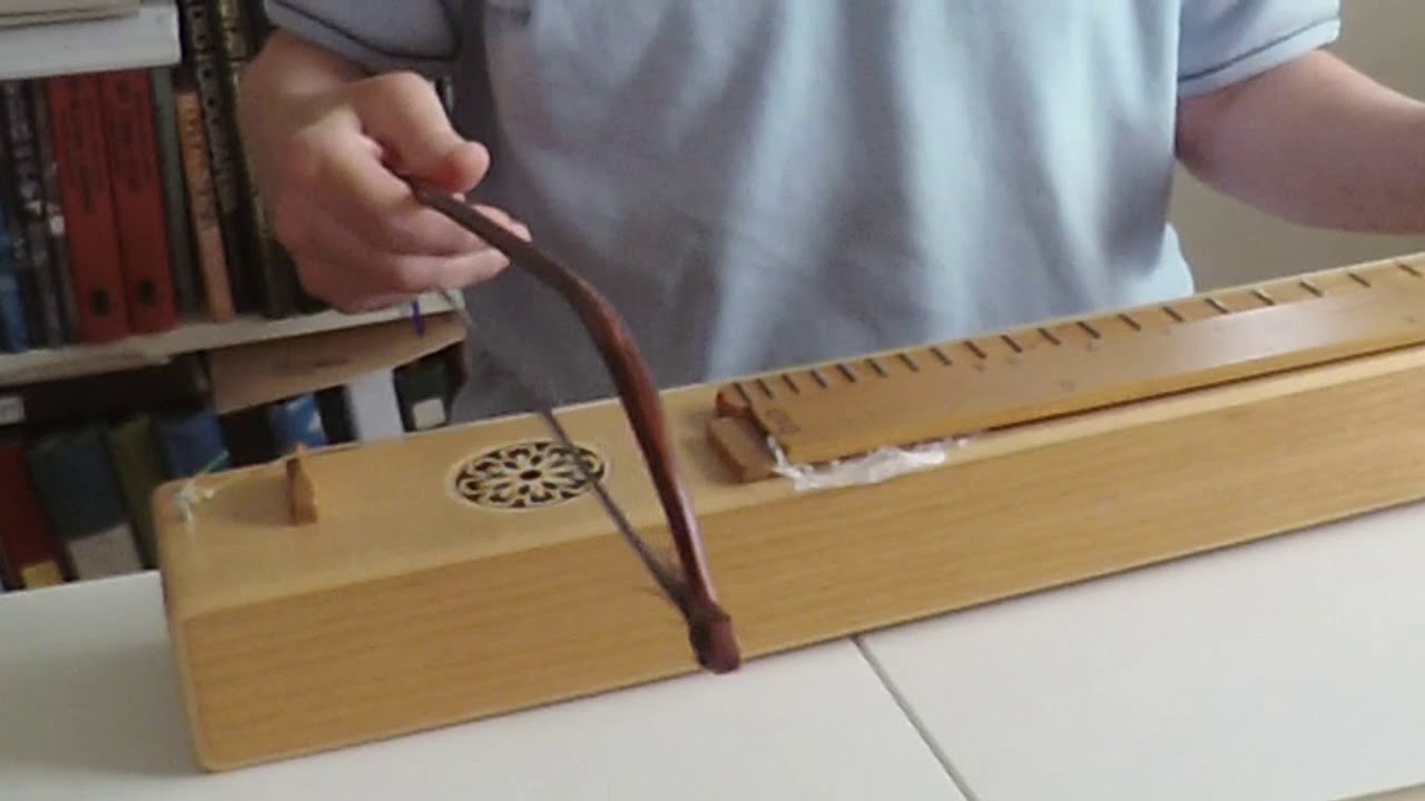 Psalmodikon with the goat song from Broad bay.