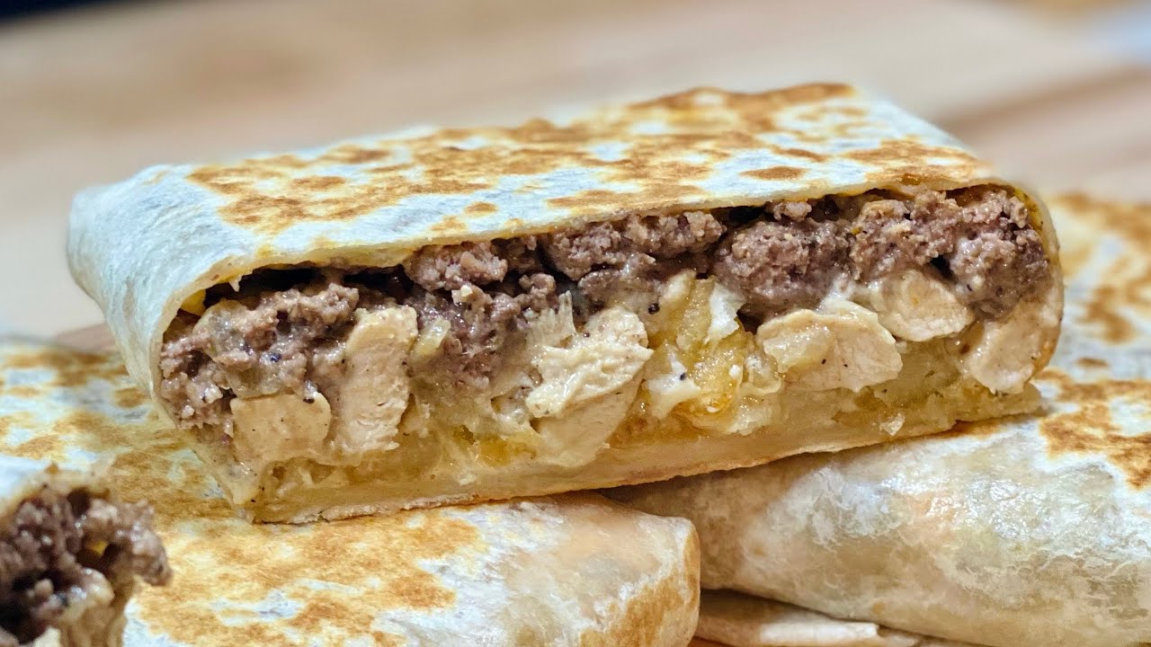 ДОМАШНИЕ ФРАНЦУЗСКИЕ ТАКО 🌯 С курицей и фаршем. С СУБТИТРАМИ.