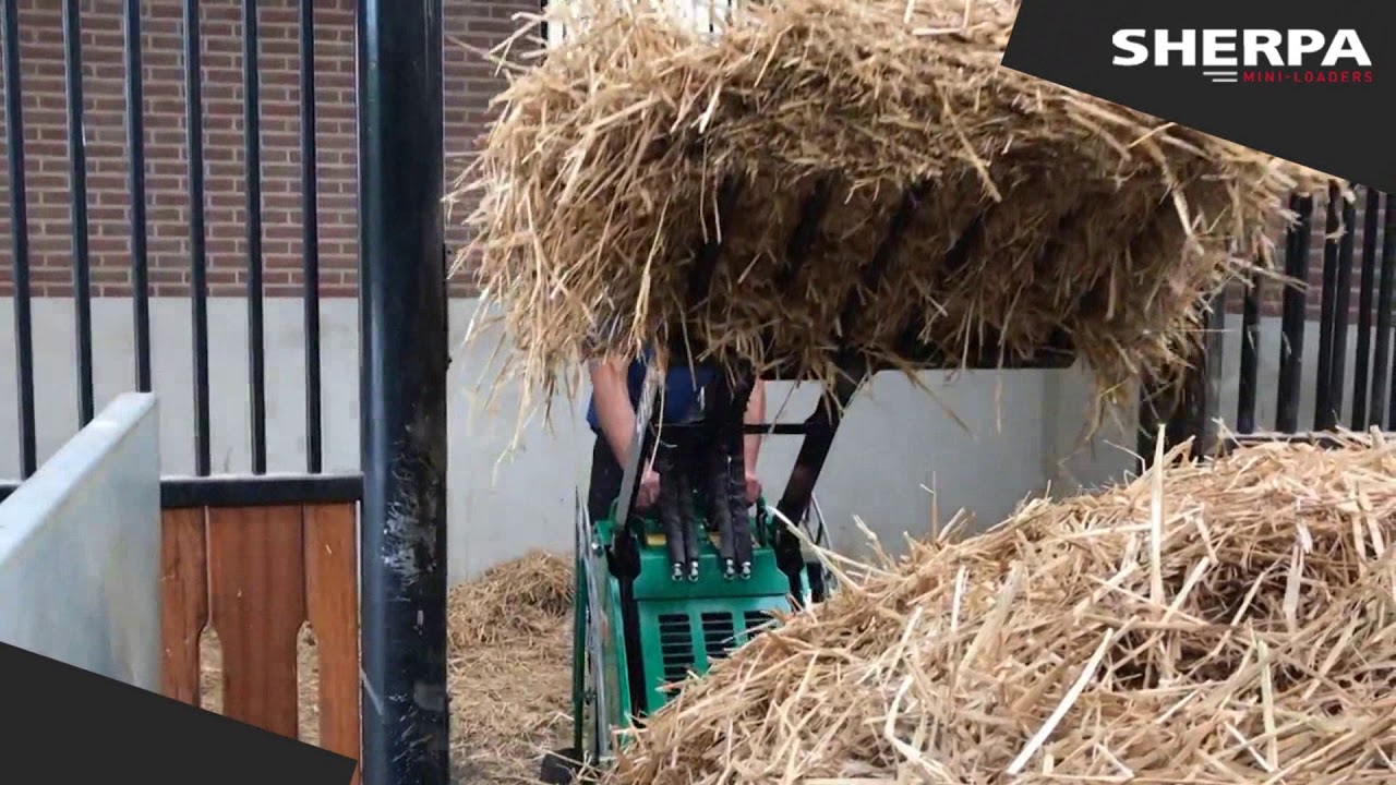 SHERPA100 ECO | Mucking out stables | SHERPA mini-loaders
