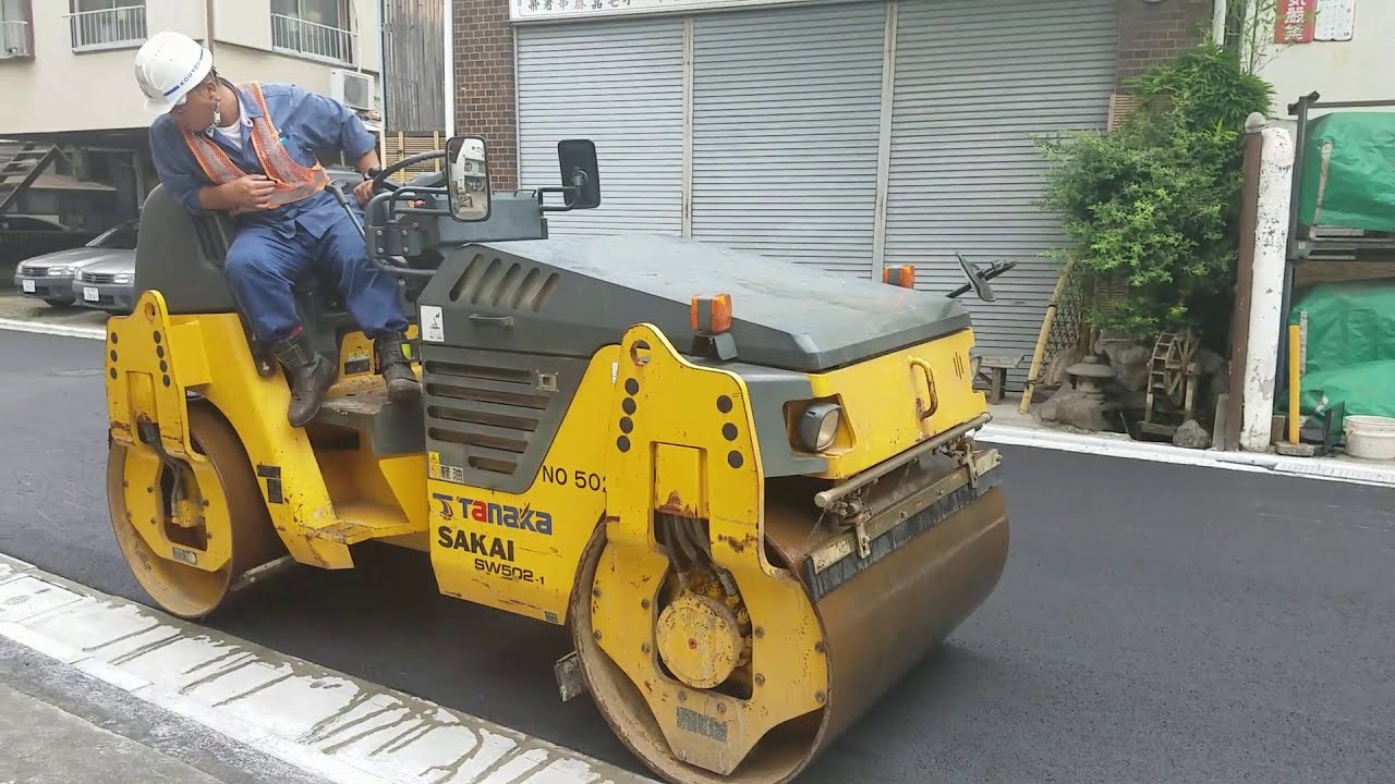 道路工事　アスファルト切削舗装工事