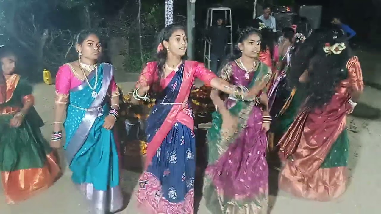 evarivannalla song in Telugu from chinna thimmapur sadhula bathukamma