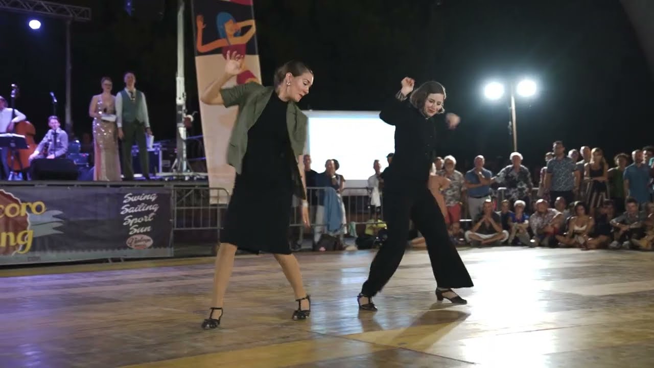 PIS 2023 - Hot Shots performance with Lizette and Frida