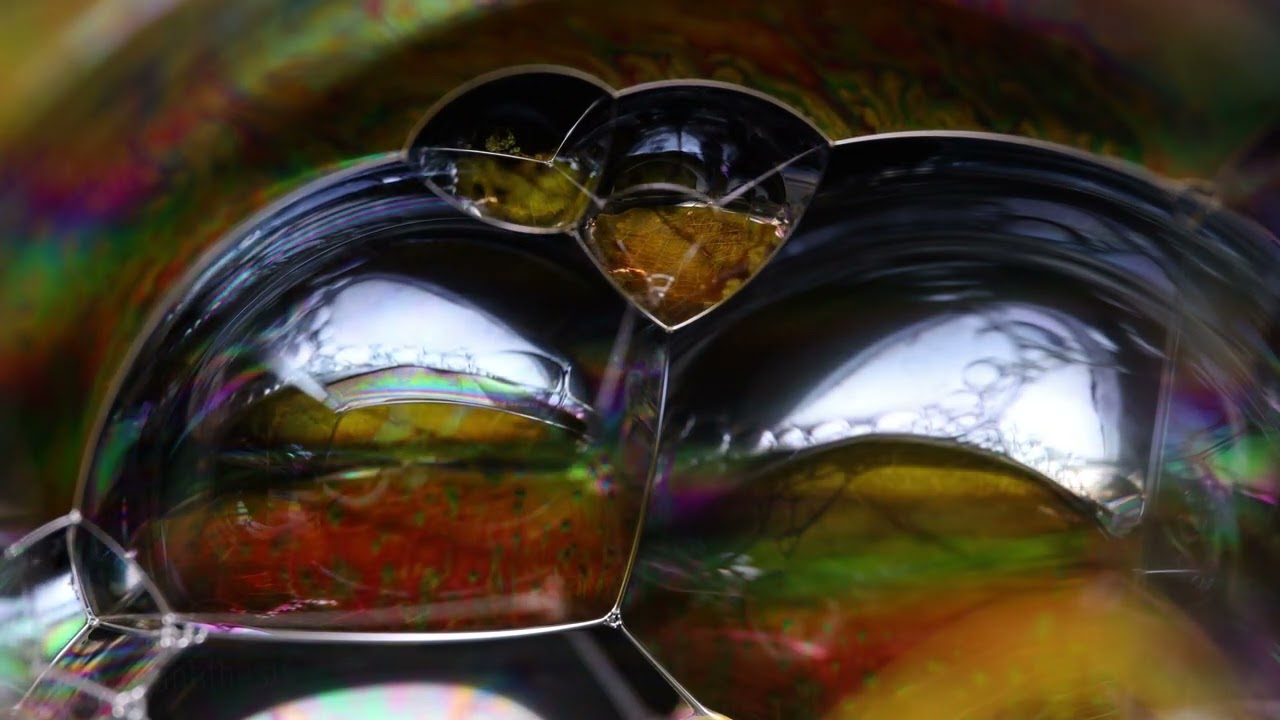 Macro therapy, fantastic yellow liquid forms, Canon RP, Laowa 90mm, abstract 4k