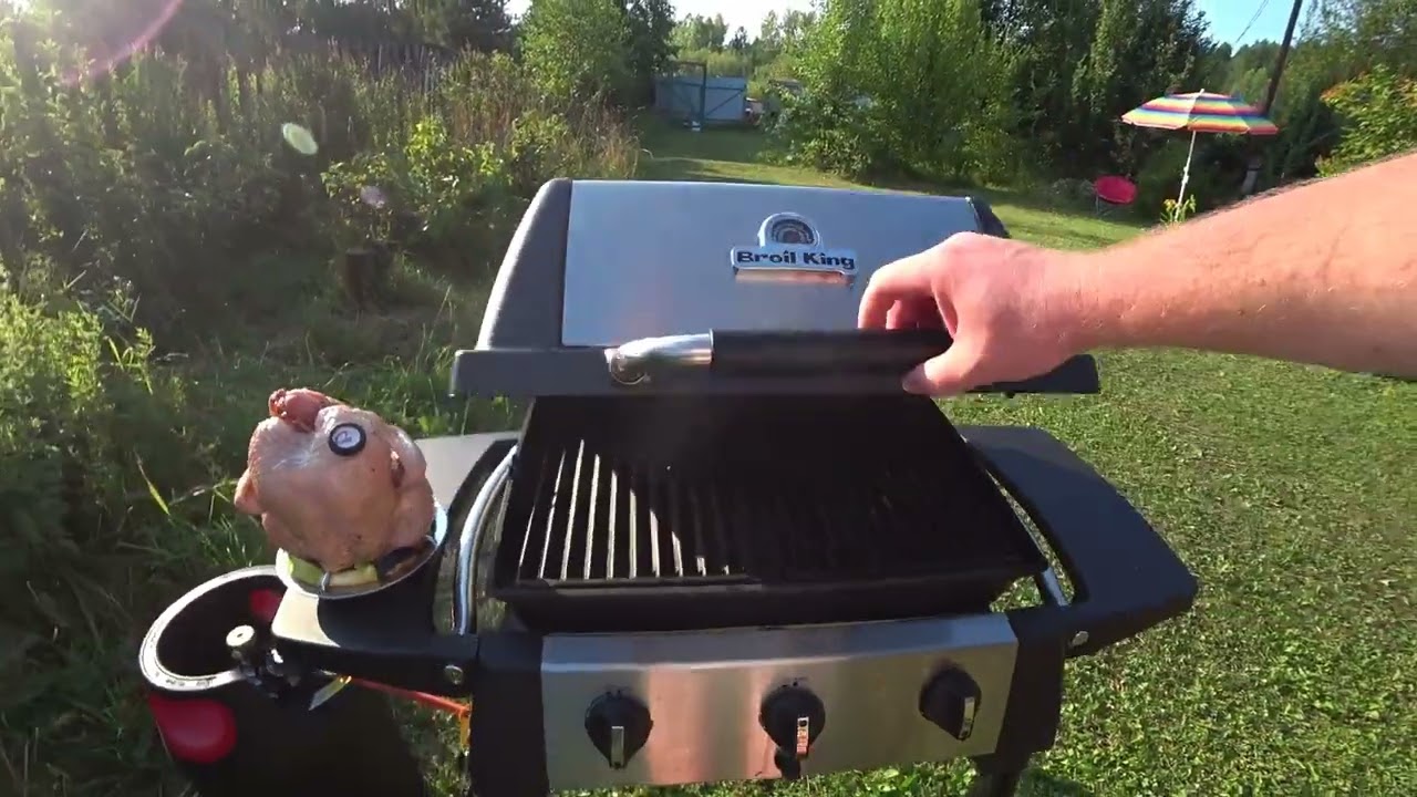 Курица гриль на ростере Broil King с термометром
