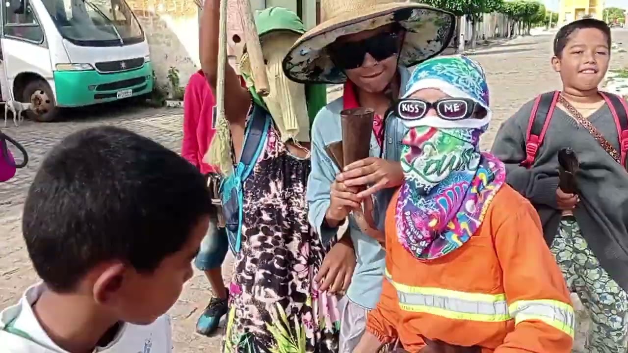 @ sertão játobá está mostrando os caretas de sua cidade são José do Belmonte Pernambuco