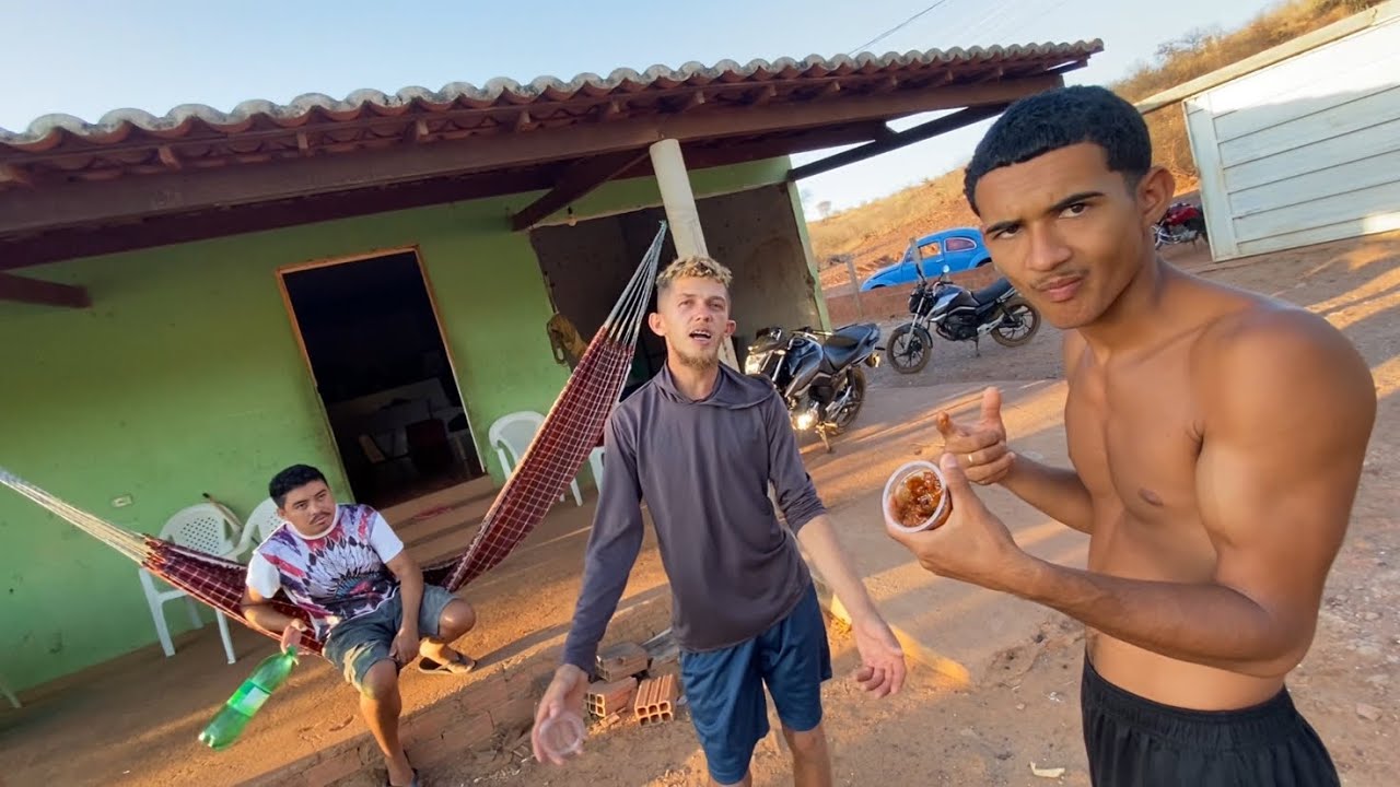 DEI DOCE COM LA****TE PARA O BRUTINHO E SEU VAQUEIRO DEU RUIM 