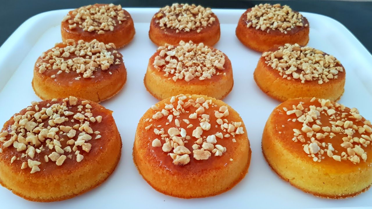 👌الحل السريع مع قهوة لعشية دغيا كيوجدو فطائر السميد بمكونات بسيطة/حريشات صغار في الفرن