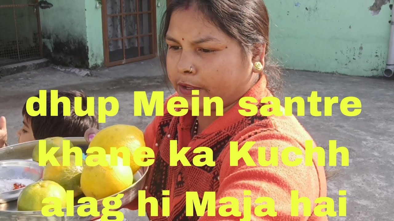Dhup Mein santre khane ka Kuchh alag hi Maja hai😋😋